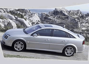 Opel Vectra GTS, dinamik sürüş performansı sunuyor...
