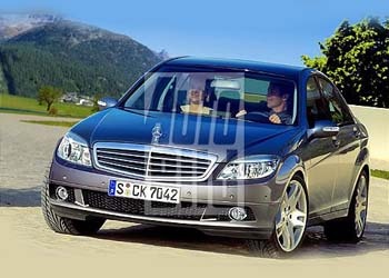Mercedes'ten 'iki yüzlü' C