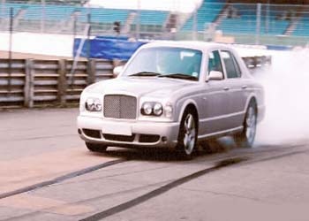 Bentley ’in Yarışçı Ruhu İstanbul’ da