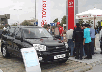Toyotasa, üniversite de gençlerle buluşuyor
