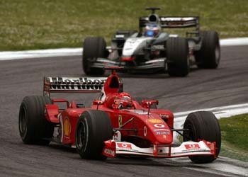 M.Schumacher zaferle döndü