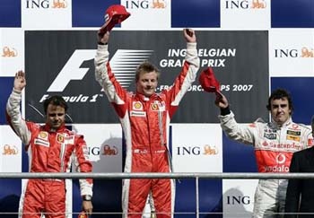 Ferrari, Belçika'da şampiyonluğunu gösterdi