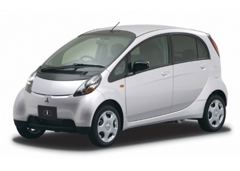 Japonya’da Yılın Otomobili “ Mitsubishi i”