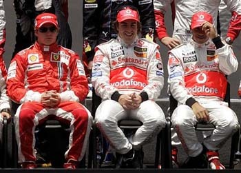 Formula 1'de 2007 şampiyonu Raikkonen