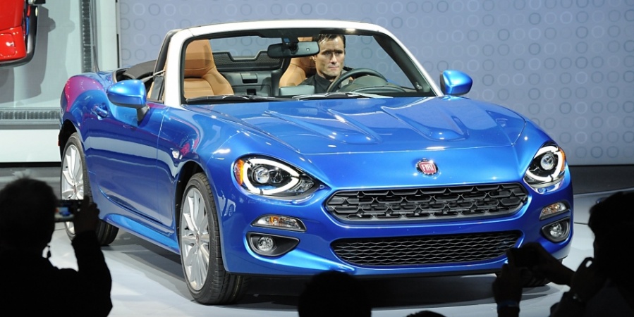 Yeni Fiat 124 Spider,  Los Angeles Otomobil Fuarı’nda Tanıtıldı!