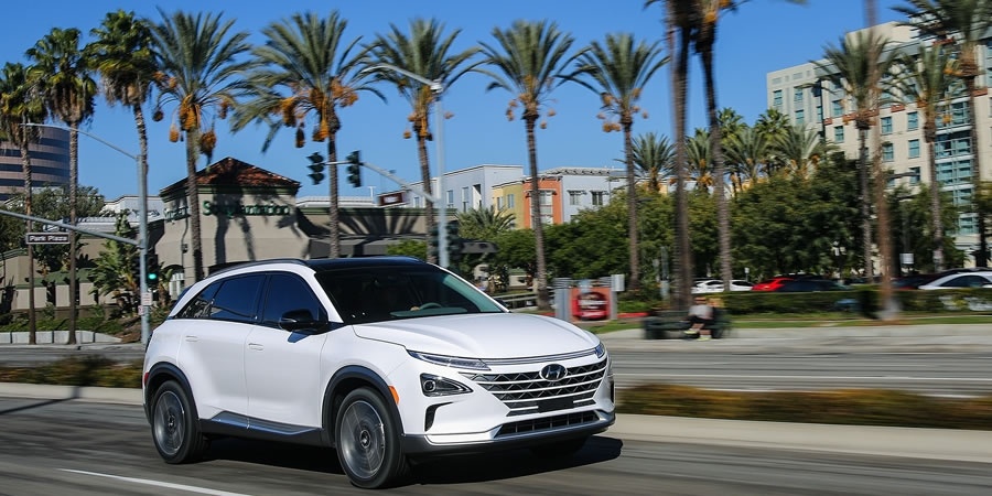 Hyundai’den yeni Fuel Cell otomobil: NEXO