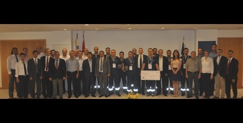 Hyundaı teknisyeni servis olimpiyatları için kore yolcusu