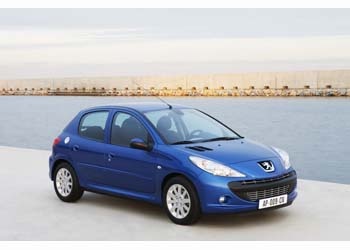Peugeot 206 ve daha fazlası...