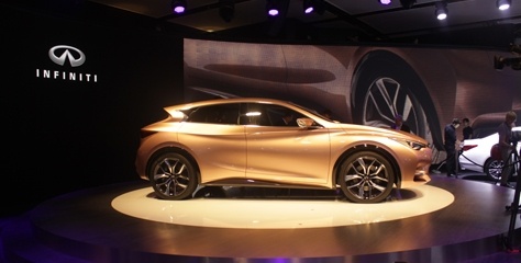 Infiniti Q30, Frankfurt Fuarı’nda gün yüzüne çıktı