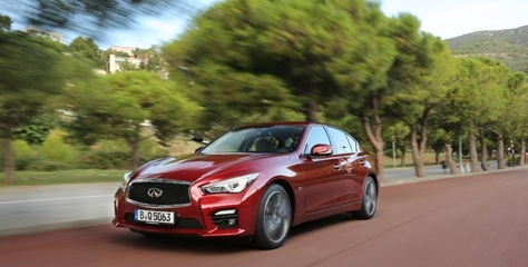 INFINITI Q50 serisi şimdi turbo benzinli