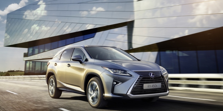 Lexus RM Avrupa Prömiyerini Frankfurt Motor Show’da Yapacak 