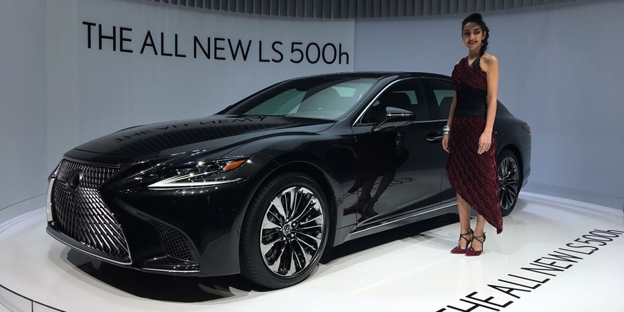Lexus, Cenevre Otomobil Fuarı’nda yeni otomobillerini buluşturdu