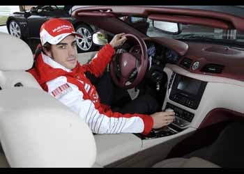 Fernando Alonso’nun da tercihi Maserati GranCabrio oldu!