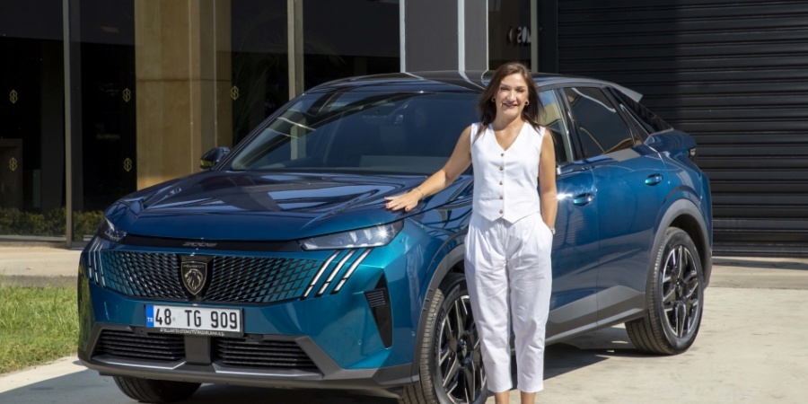 ELEKTRİKLİ YENİ PEUGEOT E-3008 TÜRKİYE’DE