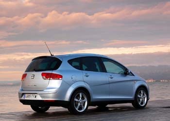 Seat Paris'te Altea XL'i tanıttı