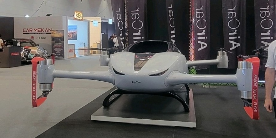 Türkiye’nin İlk İnsanlı Uçan Arabası AirCar