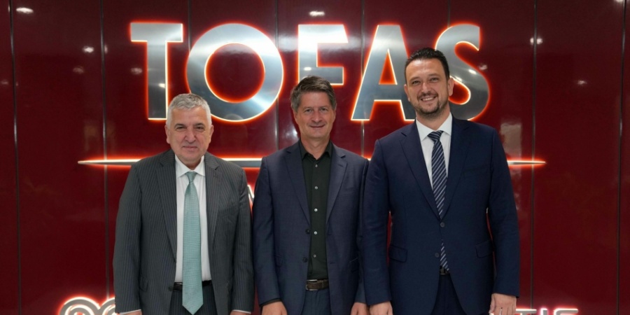 Citroën CEO’su Xavier Chardon’dan Tofaş’ın Bursa’daki Üretim Üssüne Ziyaret