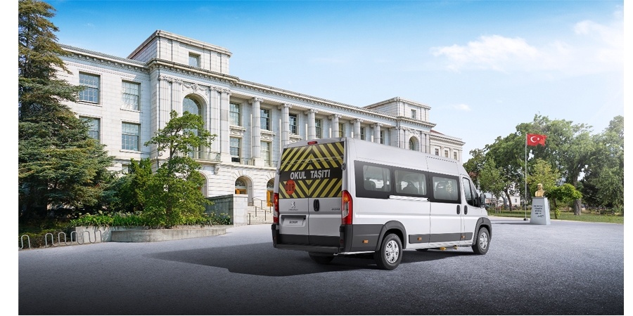 Yeni Peugeot Boxer Minibüs