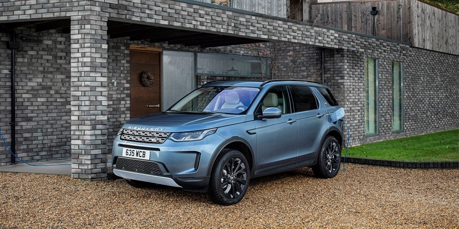 Yeni Discovery Sport 1.5 litrelik Plug-In Hybrid motoruyla daha güçlü