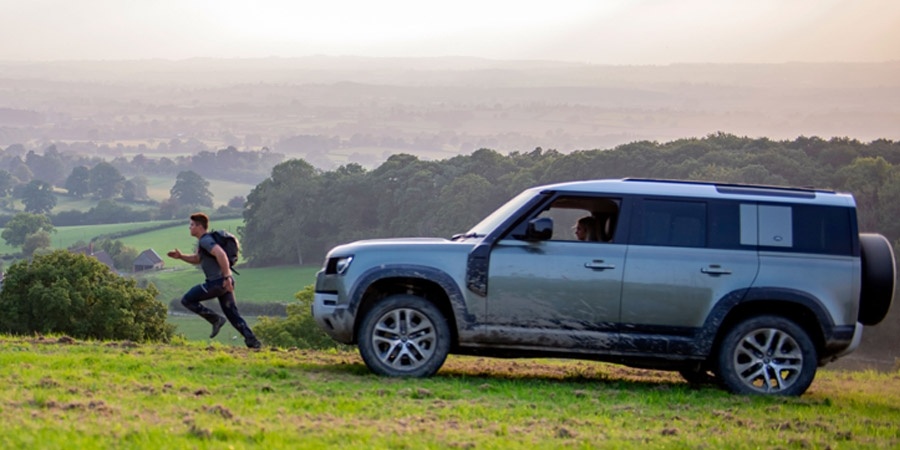 Land Rover ve Elliot Brown dünyanın en dayanıklı saati için güçlerini birleştirdi