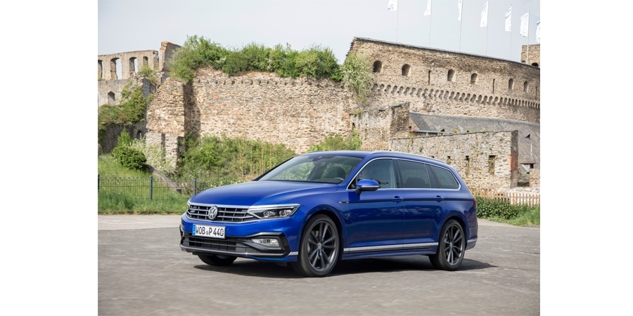 Volkswagen’in Amiral Gemisi Passat yenilendi 