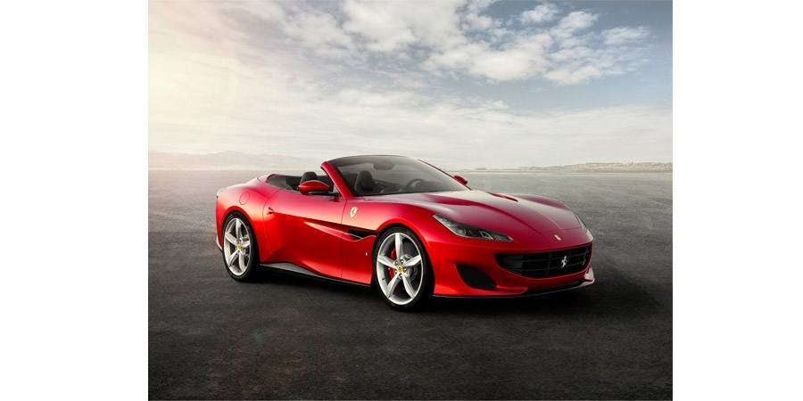 Ferrari portofino ödüle doymuyor