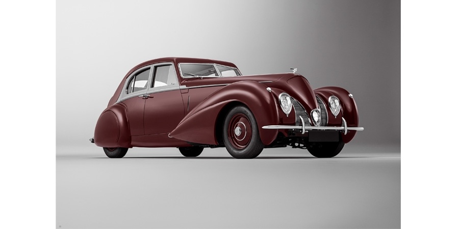 Bentley, 1939 model Corniche’i tekrar hayata döndürdü 