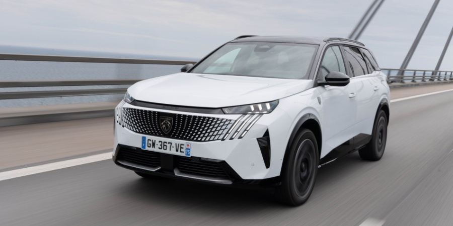PEUGEOT YENİ YOL HARİTASINI AÇIKLADI