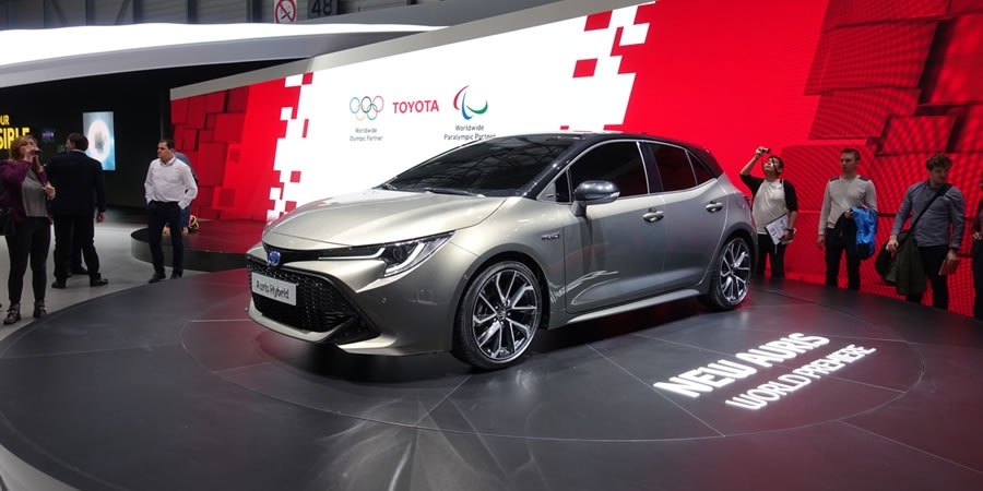 Toyota'nin spor modeli SUPRA geri dönüyor