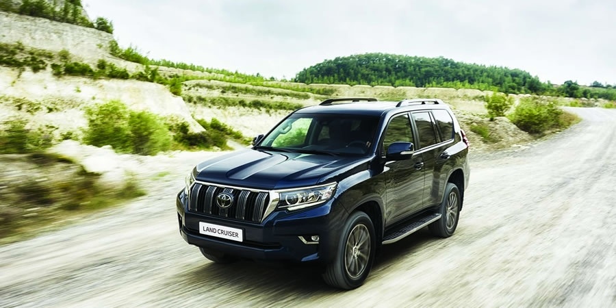 Toyota LAND CRUISER PRADO yenilendi