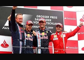 Almanya’da zafer Mark Webber’in oldu