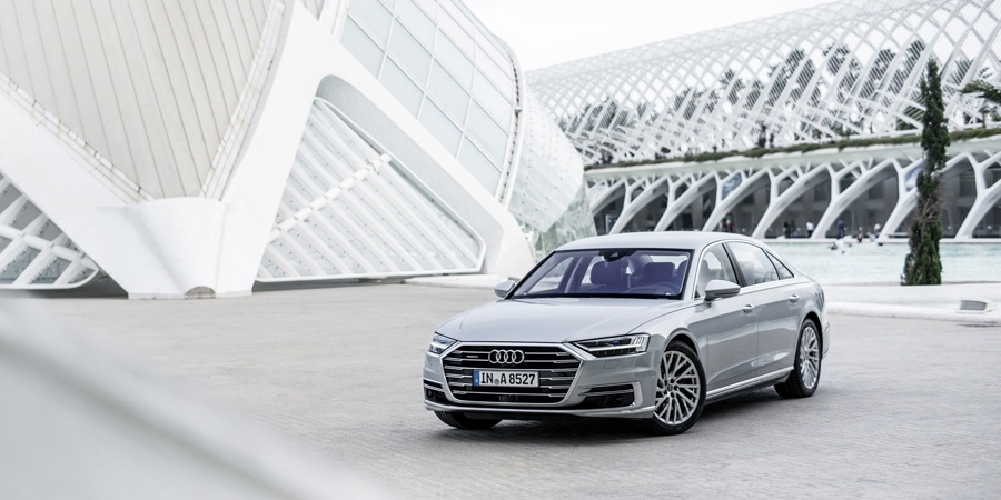 “Dünyada Yılın Lüks Otomobili”: Yeni Audi A8 