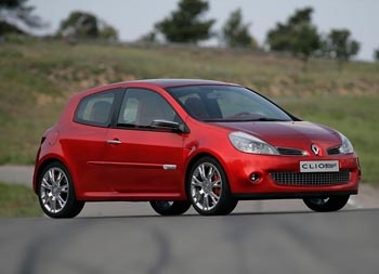 Renault Megane ve Clio Sport'lar yollarda