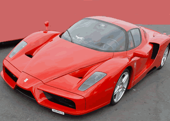 Dünyanın en pahalı aracı Ferrari Enzo