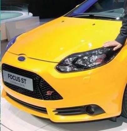 Ford'dan araç içi iletişim sistemi: SYNC