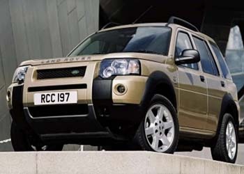 Yeni Freelander, rengiyle İzmir’i dünyaya tanıtacak