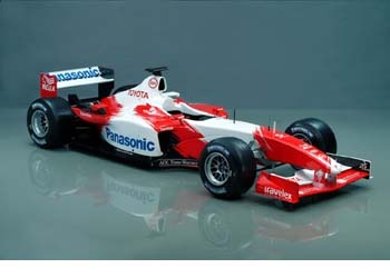 Toyota test sürüşü kampanyası talihlileri Macaristan Grand Prix’i yerinde izledi