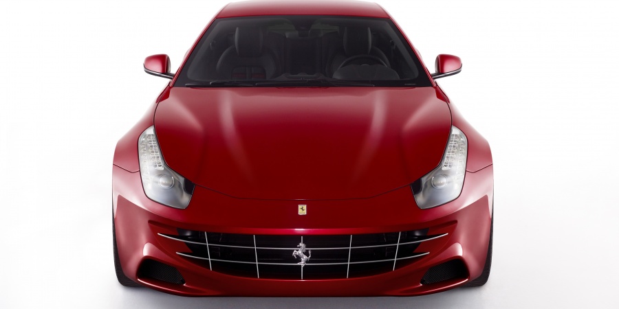 Ferrari FF görücüye çıktı