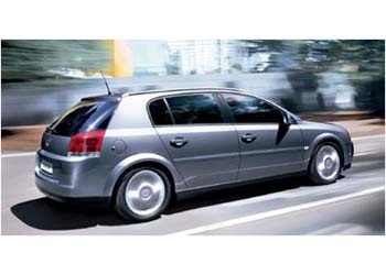 Opel’den yeni ‘Signum Class’
