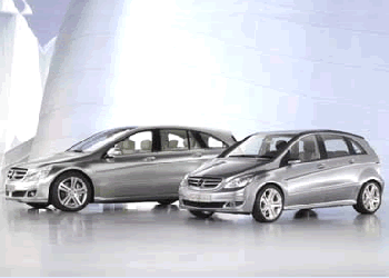 Mercedes-Benz hayalleri süsleyen araçlarıyla 2004 Paris Motor Show‘da