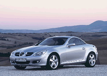 Mercedes SLK'nın enerji veren tasarımı harika...