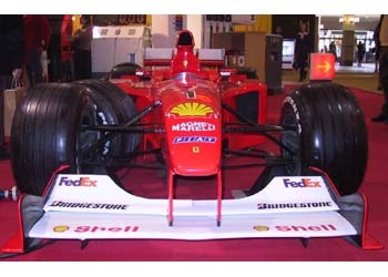 Petroleum Fuarı Formula 1 heyecanına sahne oldu