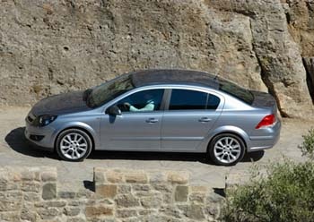 Opel, yenilikleriyle nefes kesiyor!
