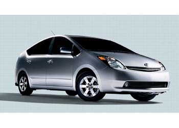 Toyota Prius‘a En İyi Araç Ödülü