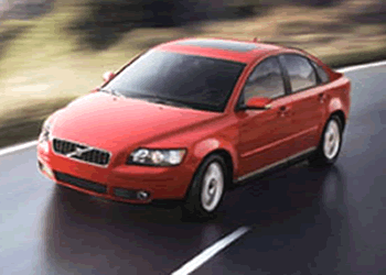  Yeni Volvo S40 otomobil tutkunları için...