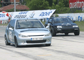 Türkiye Opet Oto Drag Yarışı’nda Kıyasıya Mücadele Yaşandı