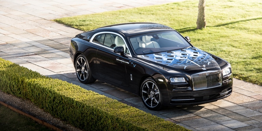 Rolls-Royce Bespoke Wraith modelleri serisi için İngiliz Müziği Efsaneleri ile iş birliği yapıyor  