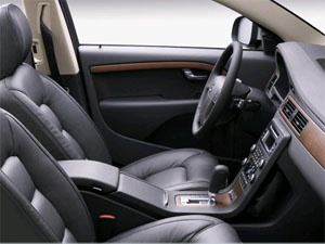 Volvo  V70'i yeniledi