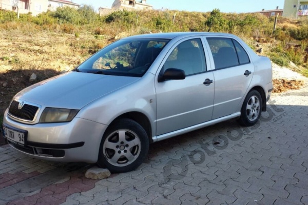 Temiz Skoda Fabia 2004