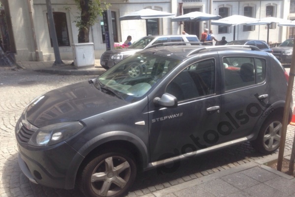 2011 SANDERO STEPWAY 1.5 DCİ DİZEL 113.000 KM